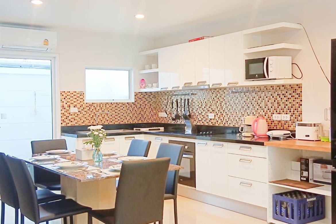 3-Bedroom Townhouse for Rent at AP Grand Residence, Kamala — фото 8