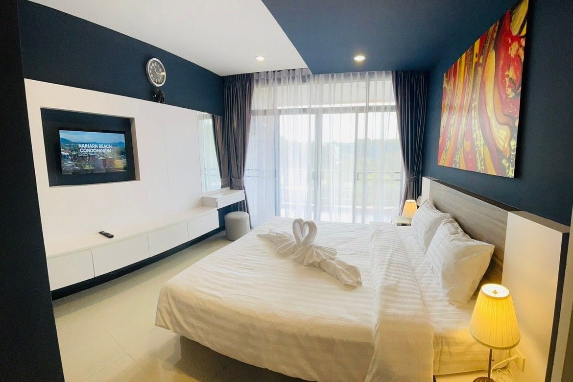 2-Bedroom Condo at Nai Harn Beach Condominium, Rawai (Premium Floor) — фото 8