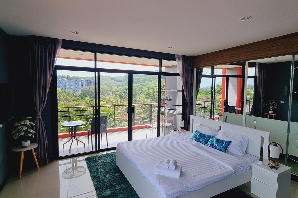 2-Bedroom Condo at Nai Harn Beach Condominium, Rawai (Premium Floor) — фото 9