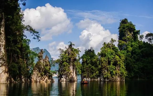 Avatar Sunrise, Cheow Lan Lake & Phang Nga: Private Tour from Phuket