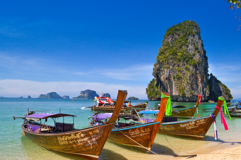 Avatar Sunrise + Cheow Lan Lake + Phang Nga