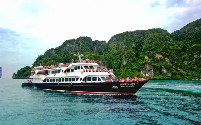 Ferries & transfers